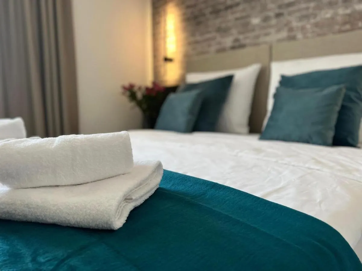 Arena Prestige Rooms Pula Croatia