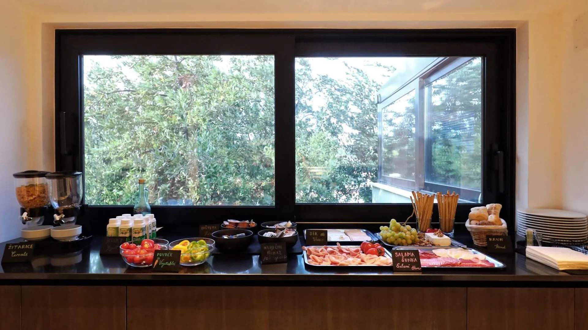 Arena Prestige Rooms Pola Appartamento