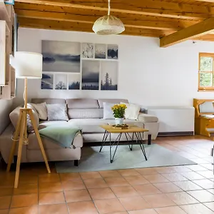 https://bayerwaldchalet.com-bavaria.com