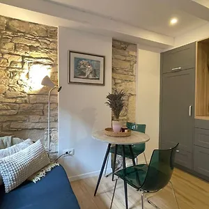  Apartment Pulabella