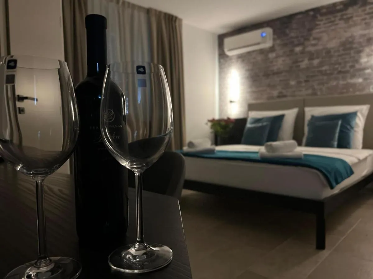 Arena Prestige Rooms Pula
